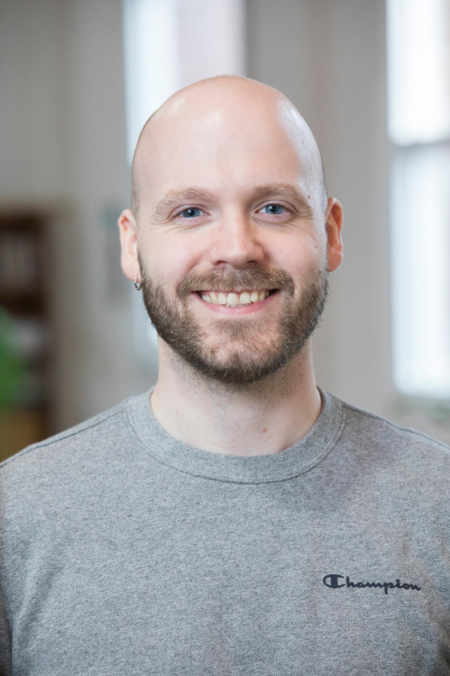 Photo of Lucas Carson